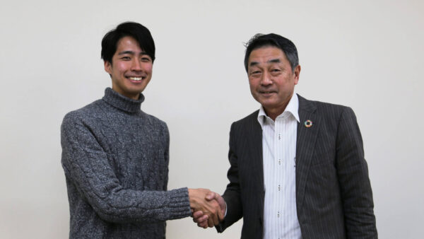 マンチェスター大学の古賀さんが学術調査に来社されました